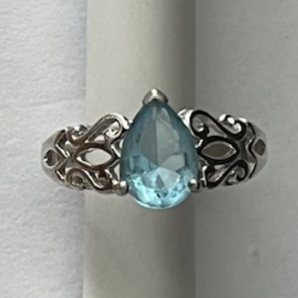 RING 925 STERLING SILVER BLUE TOPAZ SZ. 8